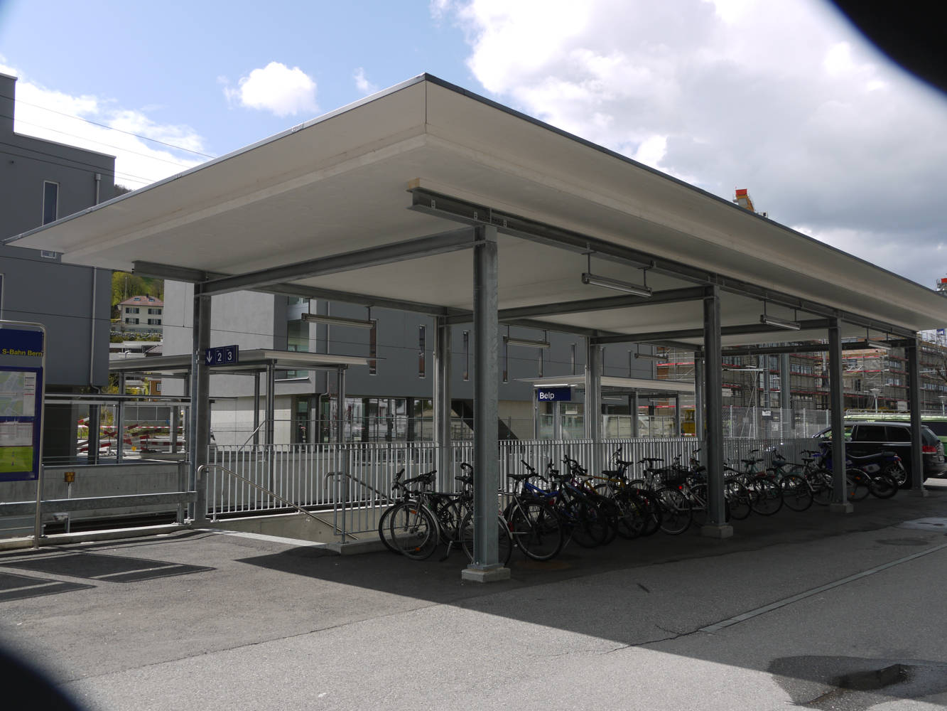 Überdachung Fahrrad Parking  Berner Oberland Spiez Thun Interlaken Bern von Niederäusern AG Metall- und Stahlbau Vonag