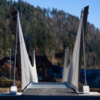 Stahlbrücke Webnet Gitterroste Bern Thun Interlaken Berner Oberland von Niederhäusern AG Metall- und Stahlbau Vonag