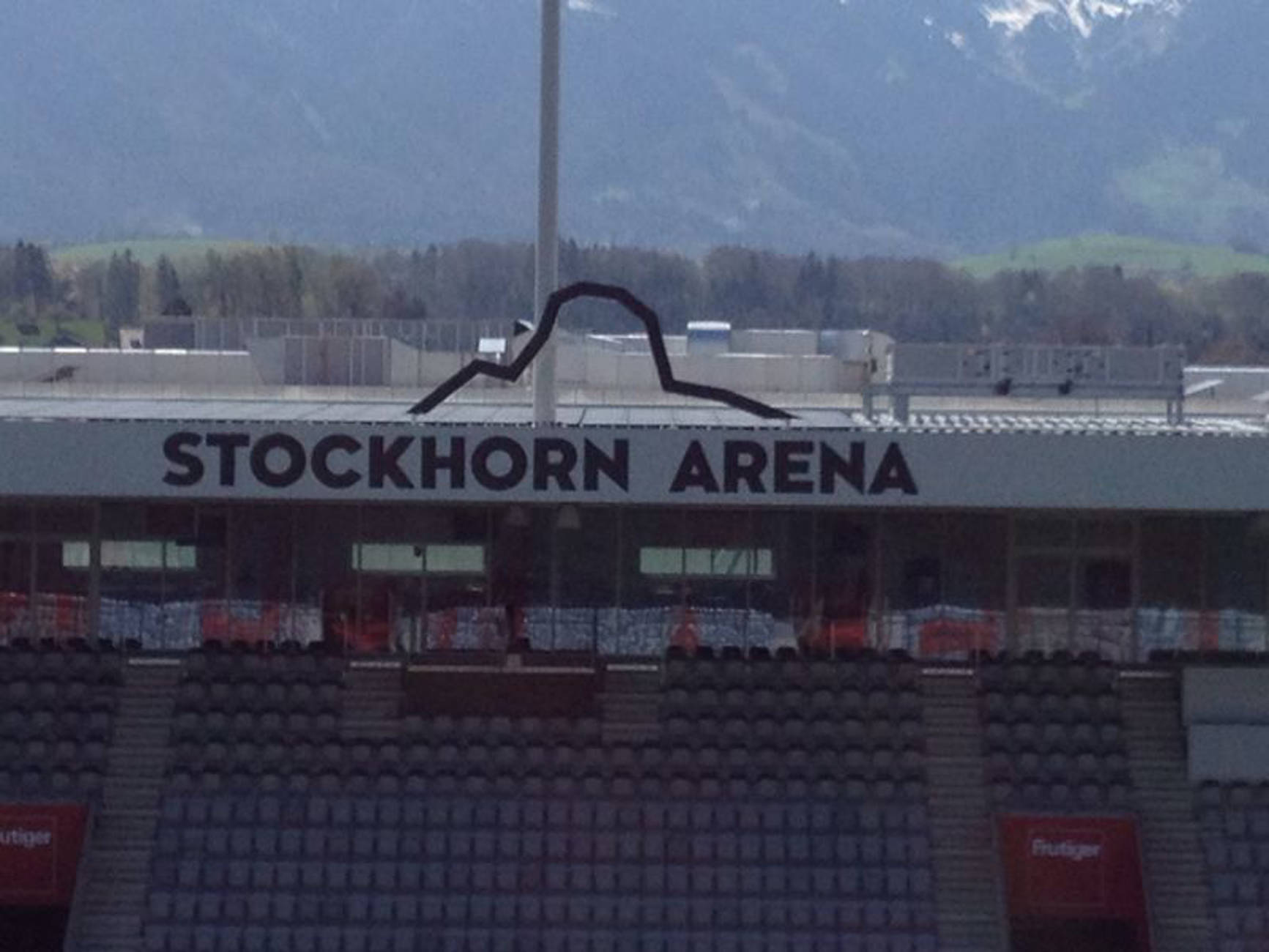 Silhouette Stockhorn Arena Thun