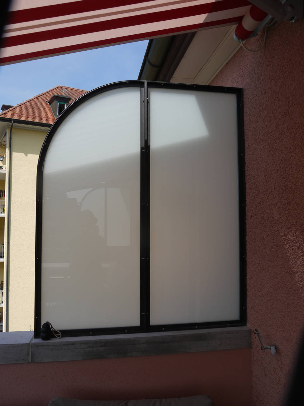 Windschutzwand Balkon Verglasung
